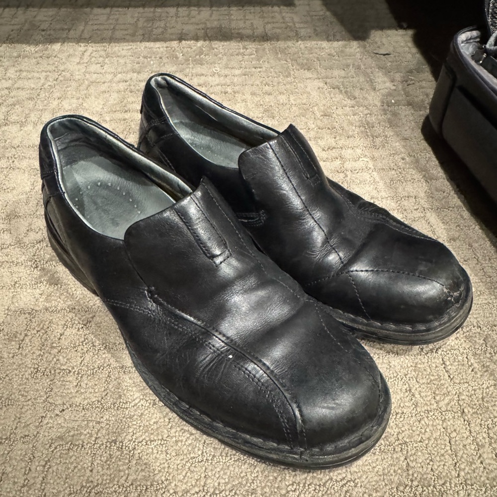 Men's Black Clark Leather Slip-On Shoes